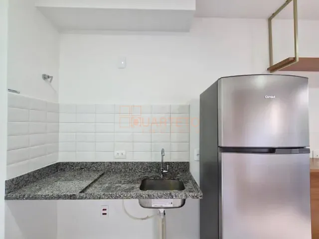 Apartamento 1 quarto e 1 banheiro, à venda ou para alugar, no bairro Água Branca em São Paulo