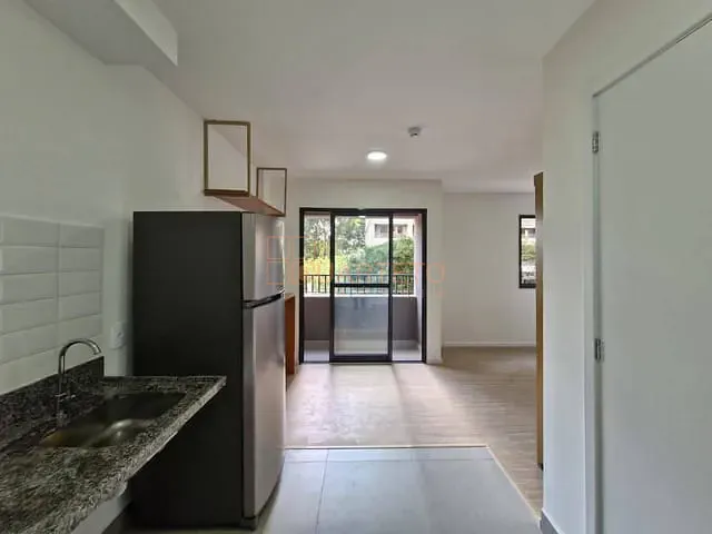 Apartamento 1 quarto e 1 banheiro, à venda ou para alugar, no bairro Água Branca em São Paulo