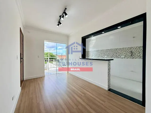 Apartamento 2 quartos e 1 banheiro, à venda, no bairro Costeira em São José dos Pinhais