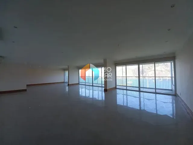 Apartamento com 600m² 4 quartos e 5 banheiros, à venda, no bairro Flamengo em Rio de Janeiro