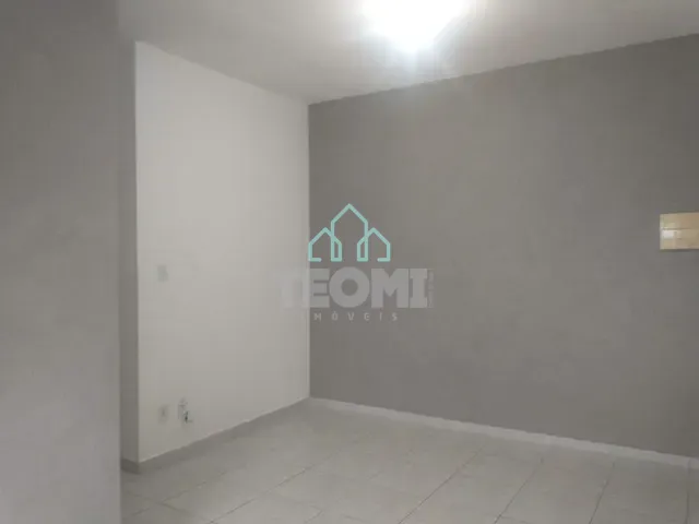 Apartamento 2 quartos e 1 banheiro, à venda, no bairro Jardim Gurilândia em Taubaté