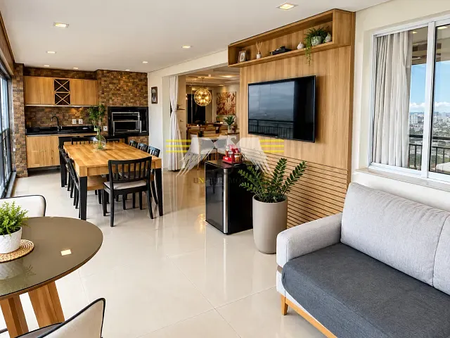 Apartamento 3 quartos e 4 banheiros, à venda, no bairro Tatuapé em São Paulo