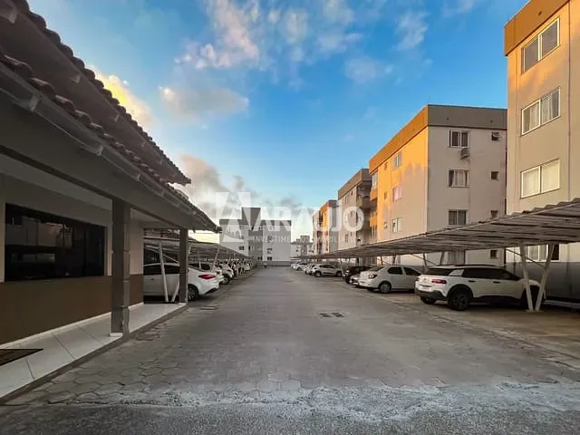 Apartamento 2 quartos e 1 banheiro, à venda, no bairro Murta em Itajaí