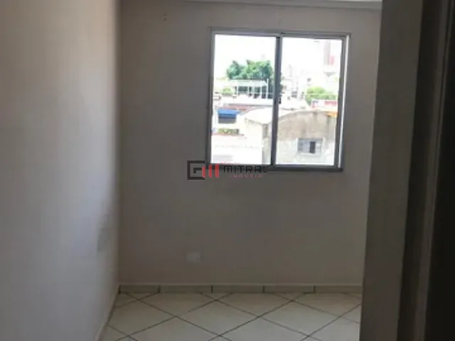 Apartamento 2 quartos e 2 banheiros, à venda, no bairro Vila Filipin em Londrina