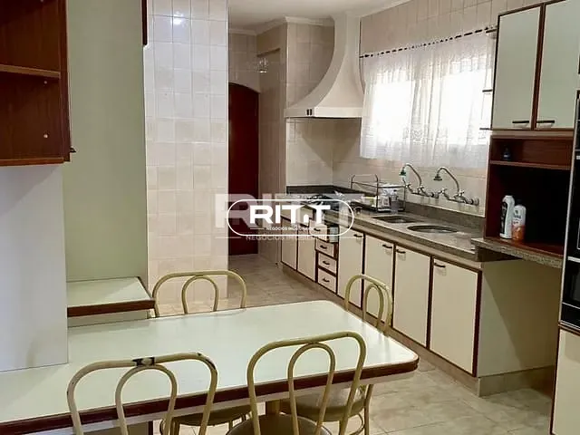 Apartamento com 263m² 3 quartos e 3 banheiros, à venda, no bairro Jardim Chapadão em Campinas