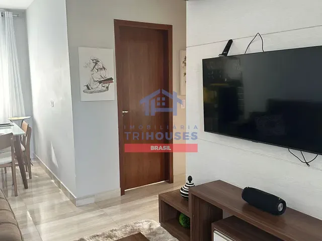 Apartamento 2 quartos e 1 banheiro, à venda, no bairro Maracanã em Colombo