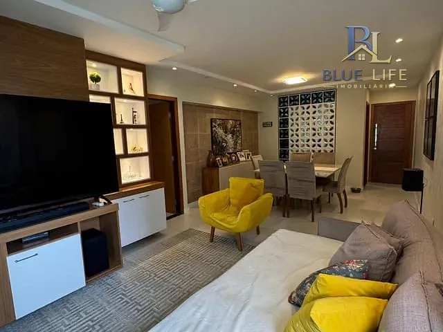 Apartamento 4 quartos e 2 banheiros, à venda, no bairro Praia da Costa em Vila Velha