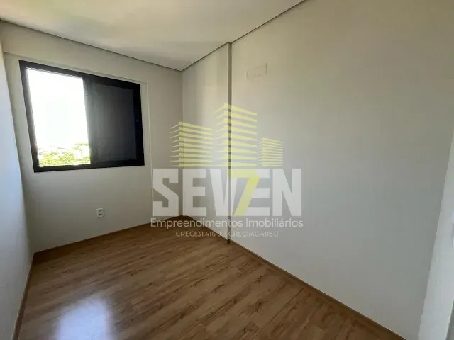 Apartamento com 70m² 3 quartos e 2 banheiros, à venda, no bairro Parque Residencial das Camélias em Bauru