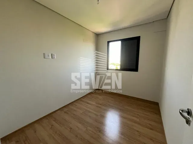 Apartamento com 70m² 3 quartos e 2 banheiros, à venda, no bairro Parque Residencial das Camélias em Bauru