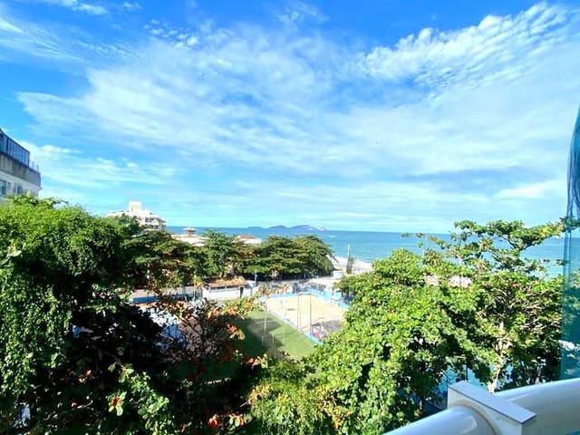 Apartamento com 115m² 3 quartos e 2 banheiros, à venda, no bairro Cavaleiros em Macaé