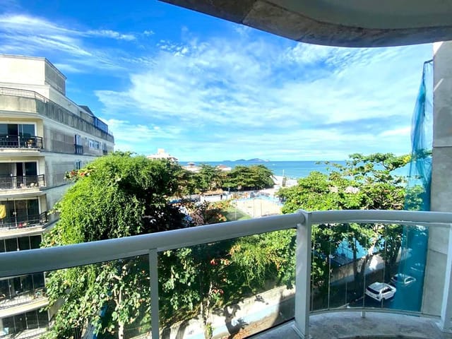 Apartamento com 115m² 3 quartos e 2 banheiros, à venda, no bairro Cavaleiros em Macaé
