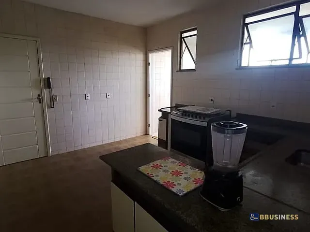Apartamento 3 quartos e 2 banheiros, à venda, no bairro Centro em Campos dos Goytacazes