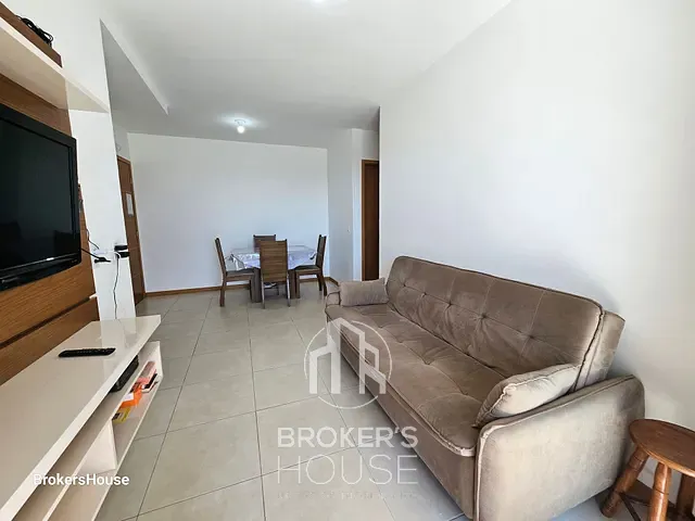 Apartamento com 90m² 2 quartos e 2 banheiros, à venda, no bairro Centro em Guarapari