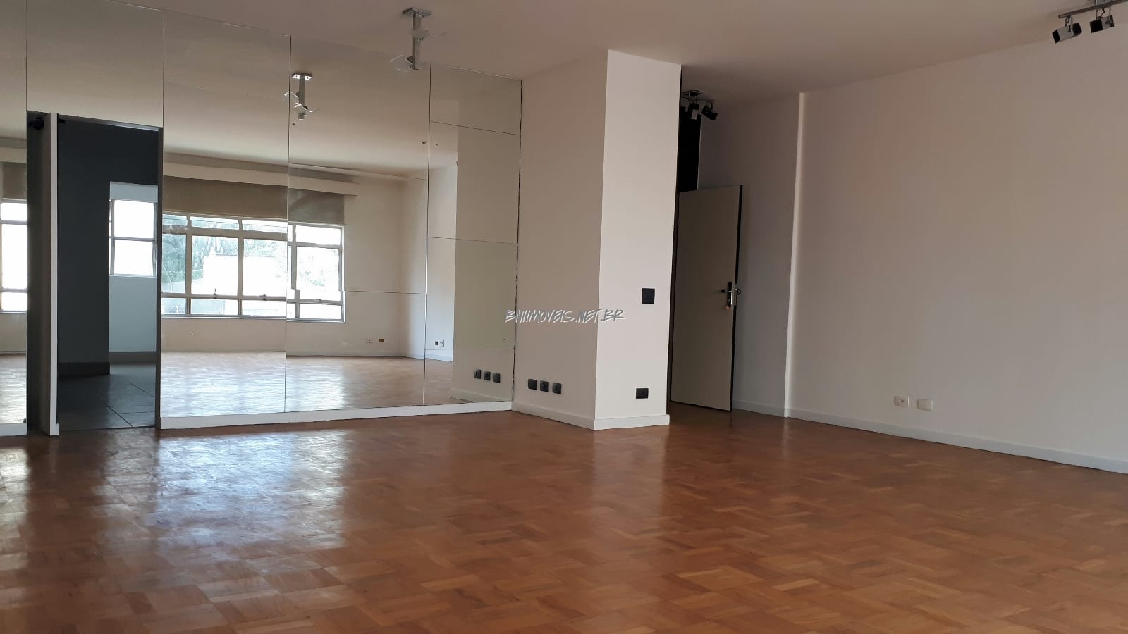 Apartamento, 3 quartos, 175 m² - Foto 1