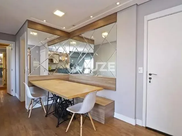 Apartamento com 59m² 2 quartos e 2 banheiros, à venda, no bairro Capão Raso em Curitiba
