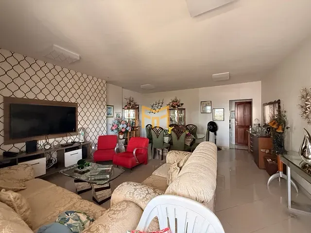 Apartamento 3 quartos e 5 banheiros, à venda, no bairro Batista Campos em Belém
