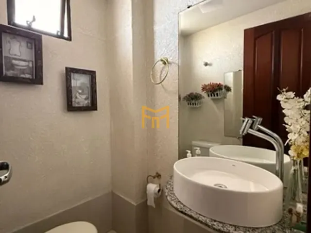 Apartamento 3 quartos e 5 banheiros, à venda, no bairro Batista Campos em Belém