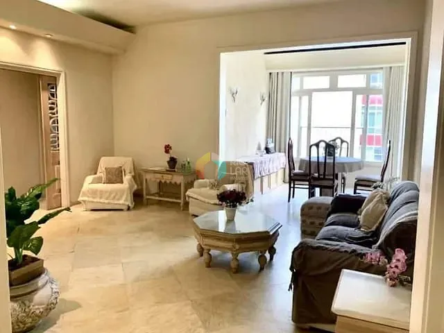 Apartamento com 130m² 3 quartos e 2 banheiros, à venda, no bairro Ipanema em Rio de Janeiro