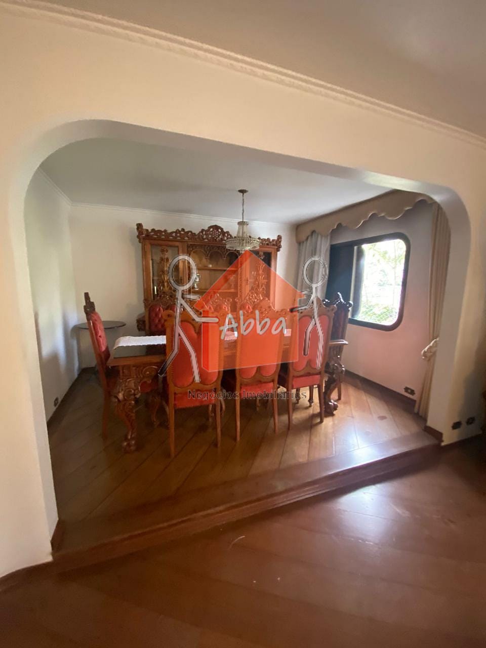 Apartamento à venda com 4 quartos, 165m² - Foto 2