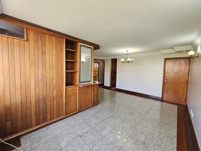 Foto do Apartamento - SQN 203 | 2 Quartos (1 Suíte), Cozinha Planejada Completa e Vaga de Garagem | ALPHA BRASILIA A IMÓVEIS LTDA.