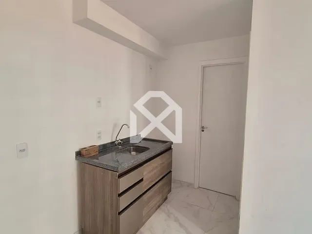 Apartamento com 25m² 1 quarto e 1 banheiro, à venda ou para alugar, no bairro Barra Funda em São Paulo
