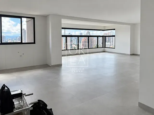 Apartamento 3 quartos e 5 banheiros, à venda, no bairro Setor Bueno em Goiânia