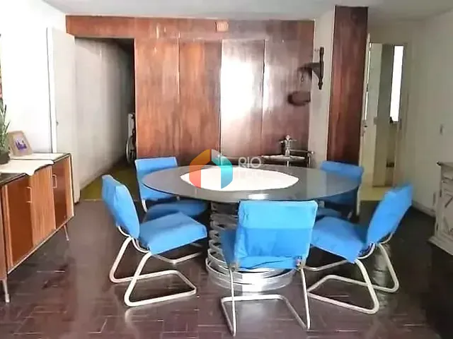 Apartamento com 211m² 4 quartos e 2 banheiros, à venda, no bairro Copacabana em Rio de Janeiro