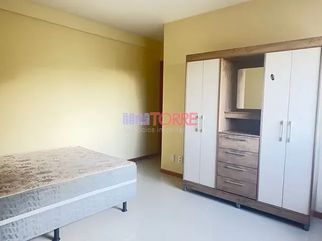 Apartamento 3 quartos e 2 banheiros, para alugar, no bairro Cidade Nova em Ilhéus