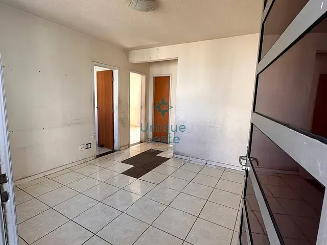 Apartamento 2 quartos e 1 banheiro, à venda, no bairro Jardim Vitória em Belo Horizonte
