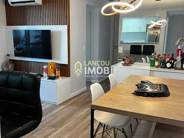 Apartamento com 77m² 2 quartos e 2 banheiros, à venda, no bairro Engordadouro em Jundiaí