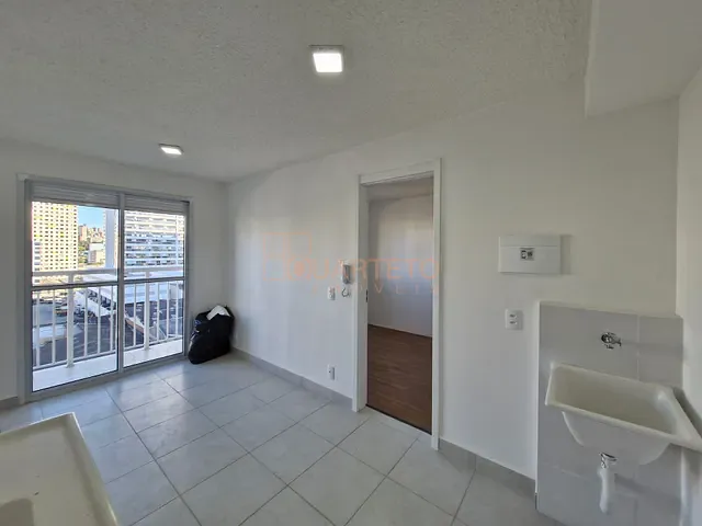 Apartamento 1 quarto e 1 banheiro, para alugar, no bairro Parque Industrial Tomas Edson em São Paulo