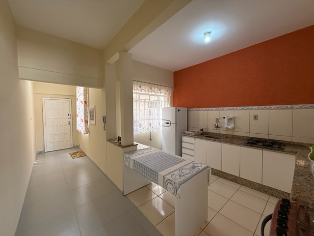 Apartamento com 2 dormitórios para locação, 77 m² - Centro - Ponta Grossa/PR