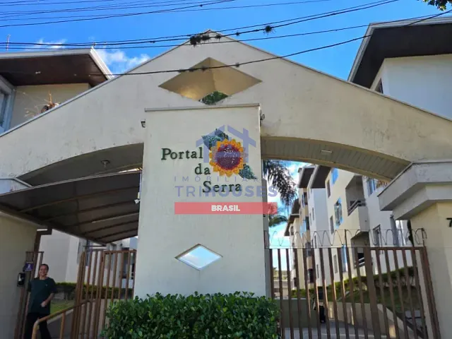 Apartamento 3 quartos e 2 banheiros, à venda, no bairro Tarumã em Curitiba