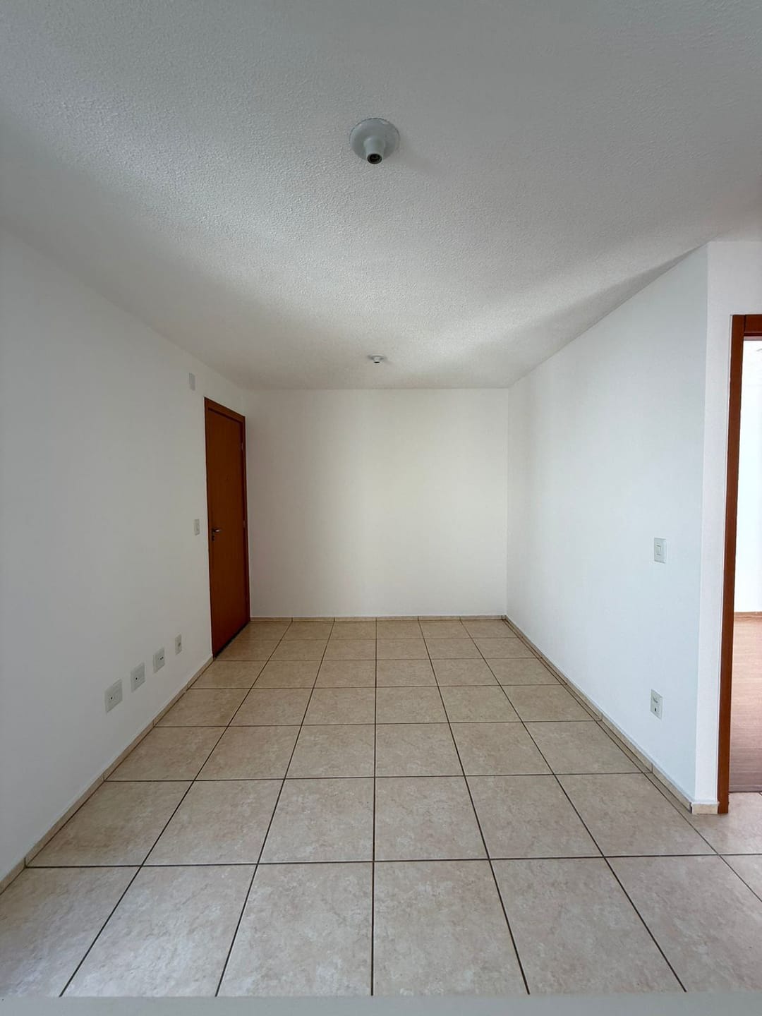 Apartamento à venda com 2 quartos, 45m² - Foto 2