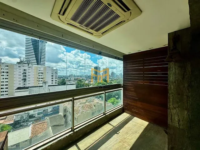 Apartamento 3 quartos e 5 banheiros, à venda, no bairro Umarizal em Belém
