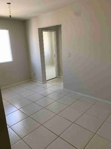 Apartamento 2 quartos e 1 banheiro, à venda, no bairro Parque Jóquei Club em Campos dos Goytacazes