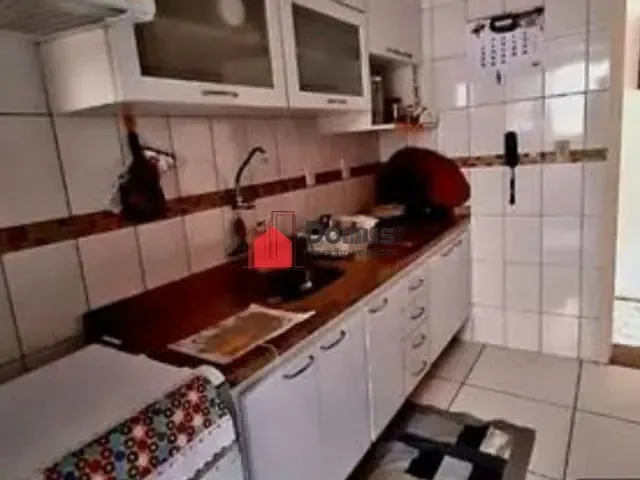 Apartamento com 86m², à venda, no bairro Vila São Geraldo em Taubaté