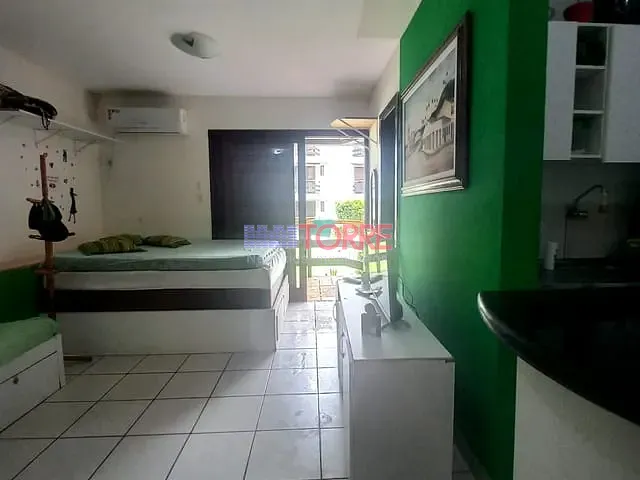Apartamento 1 quarto e 1 banheiro, à venda, no bairro Olivença em Ilhéus
