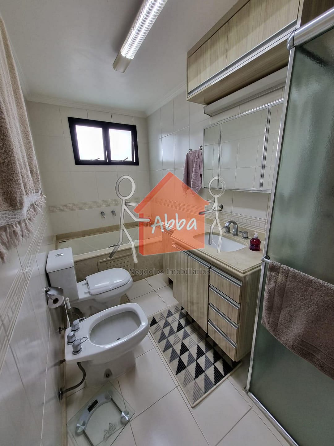 Apartamento à venda com 3 quartos, 156m² - Foto 22