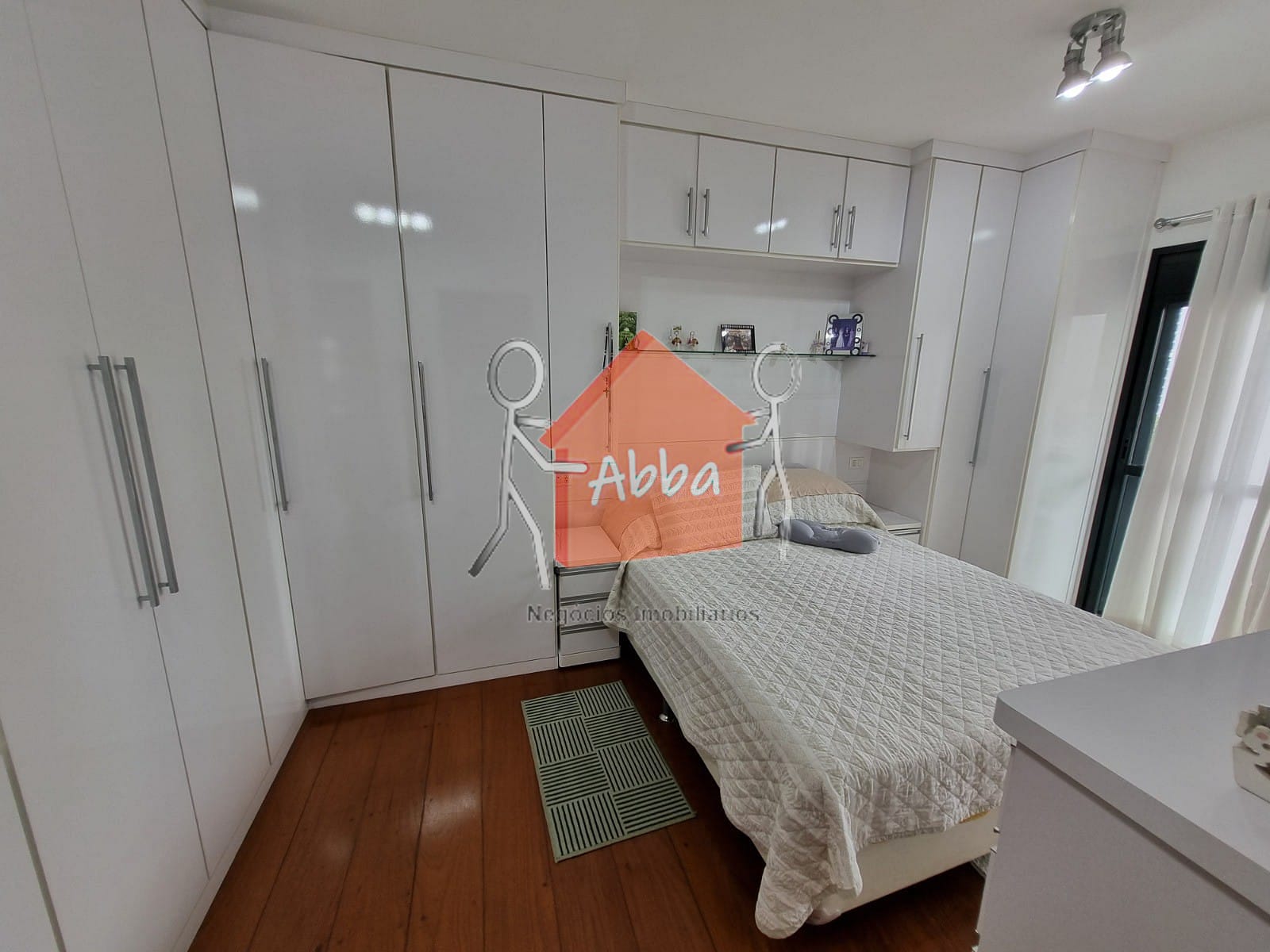 Apartamento à venda com 3 quartos, 156m² - Foto 18