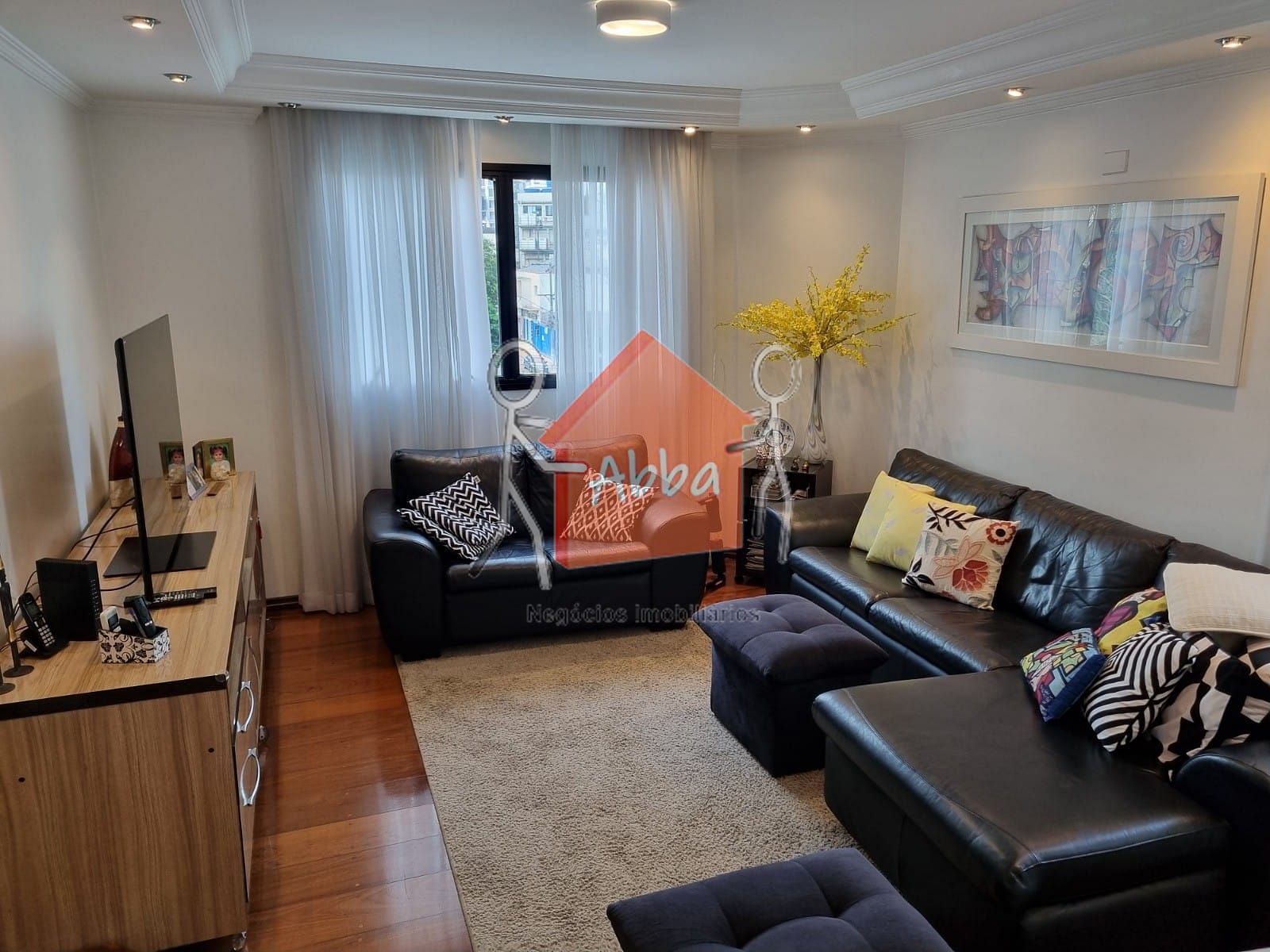 Apartamento à venda com 3 quartos, 156m² - Foto 3