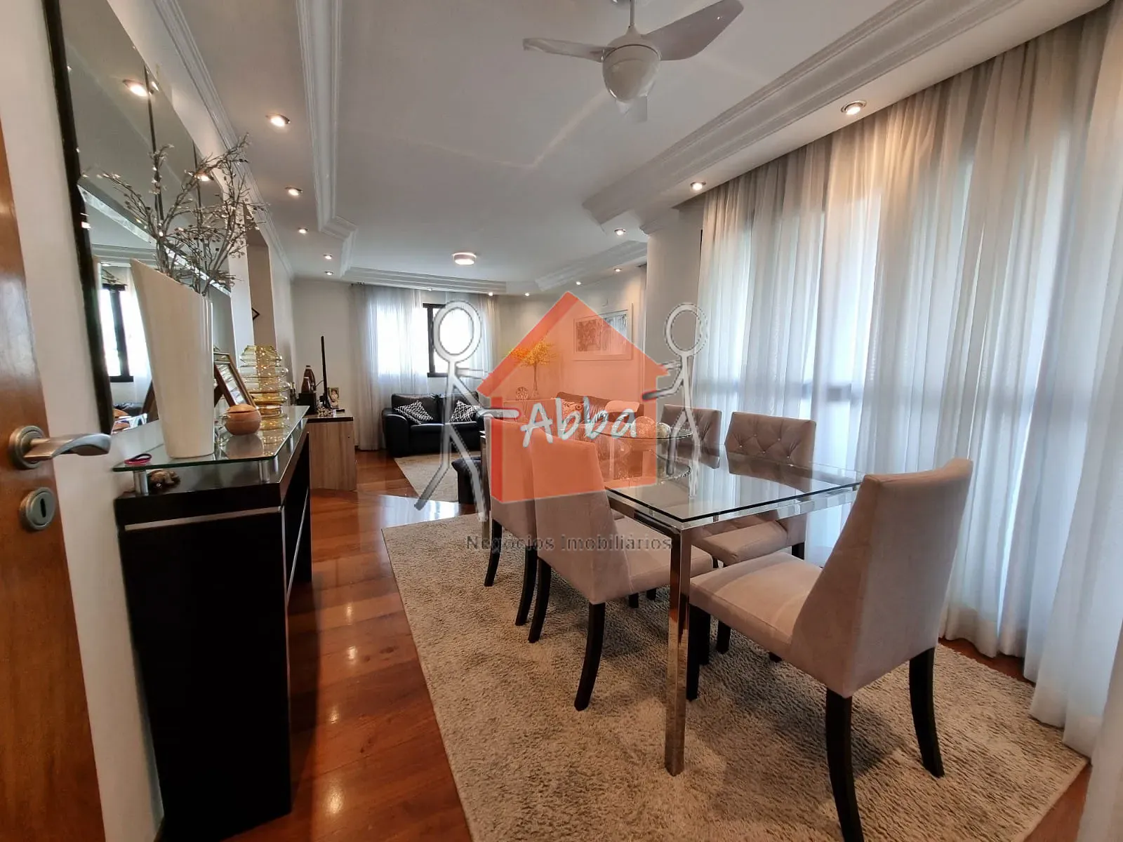 Apartamento, 3 quartos, 156 m² - Foto 1
