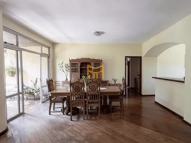 Apartamento 4 quartos e 5 banheiros, à venda, no bairro Nazaré em Belém