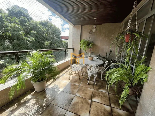 Apartamento 4 quartos e 5 banheiros, à venda, no bairro Nazaré em Belém