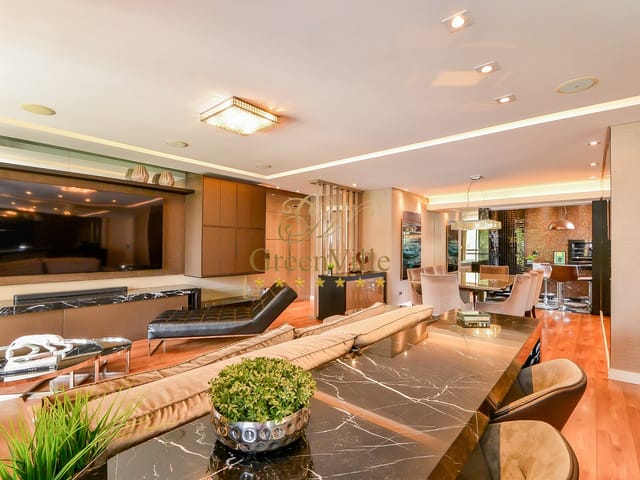 Apartamento com 237m² 3 quartos e 4 banheiros, à venda, no bairro Água Verde em Curitiba