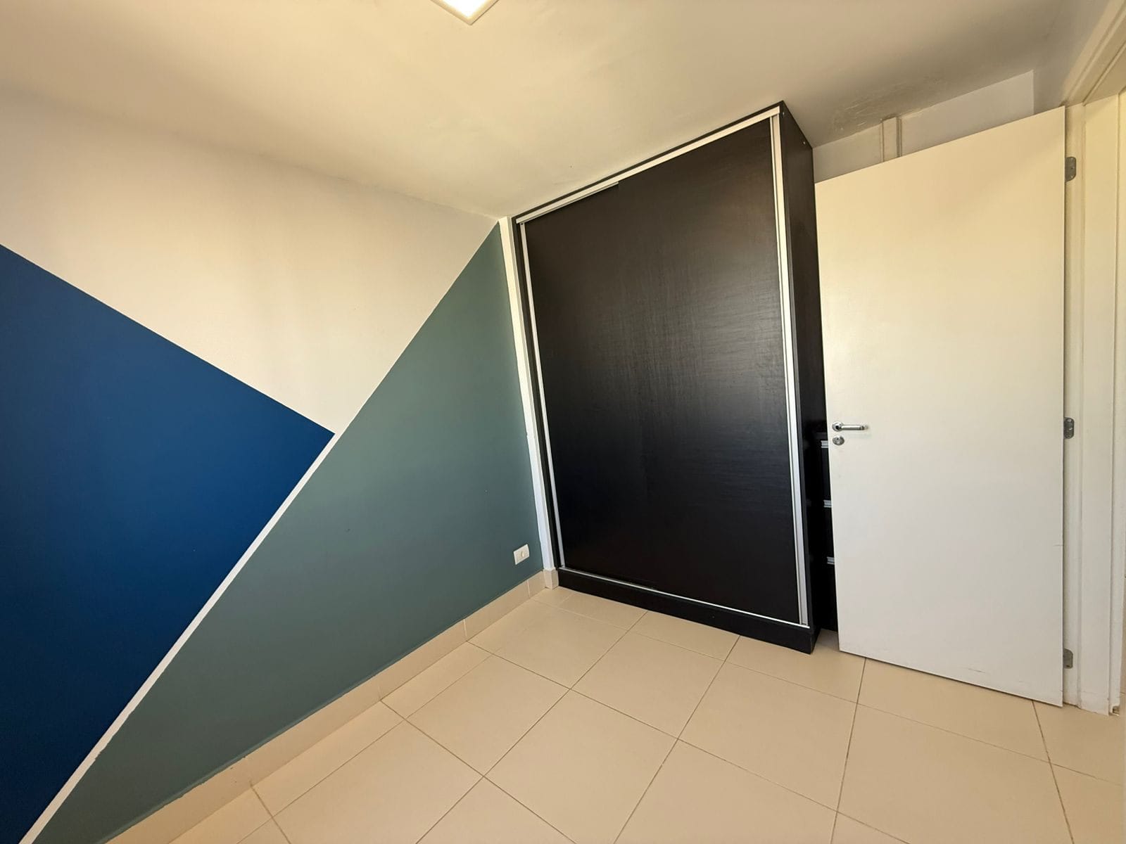Apartamento à venda com 2 quartos, 61m² - Foto 16