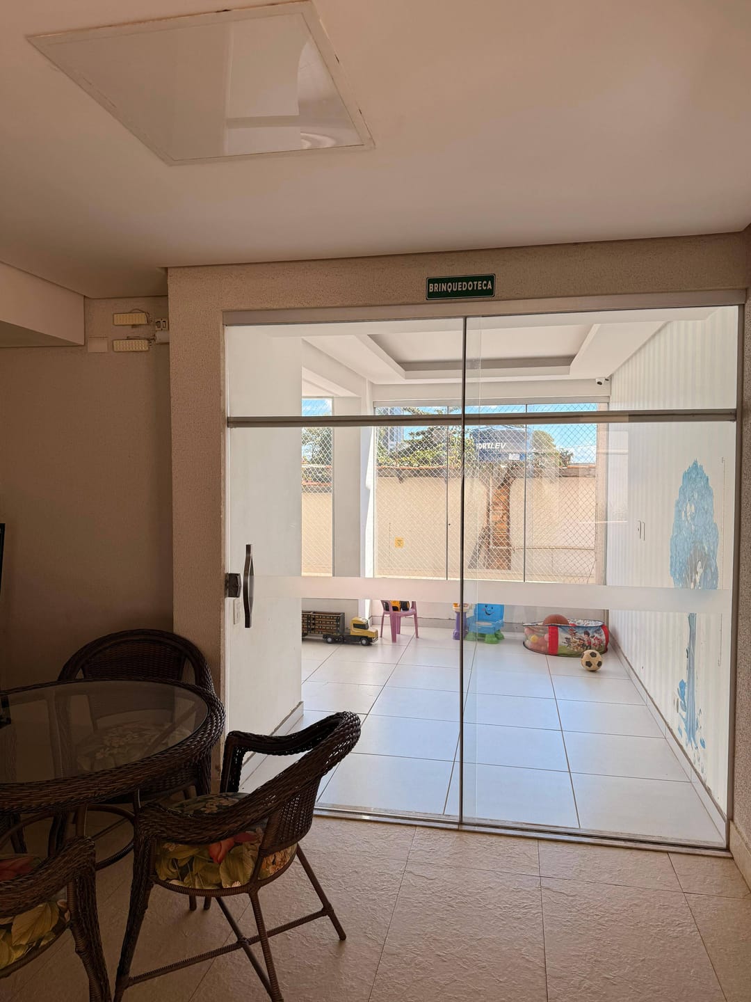 Apartamento à venda com 2 quartos, 61m² - Foto 24
