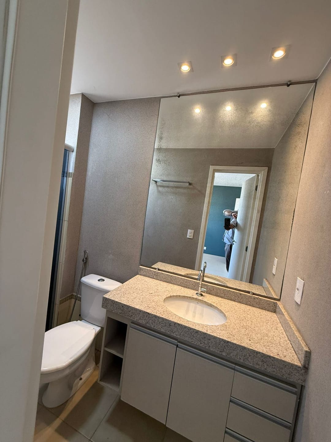 Apartamento à venda com 2 quartos, 61m² - Foto 17