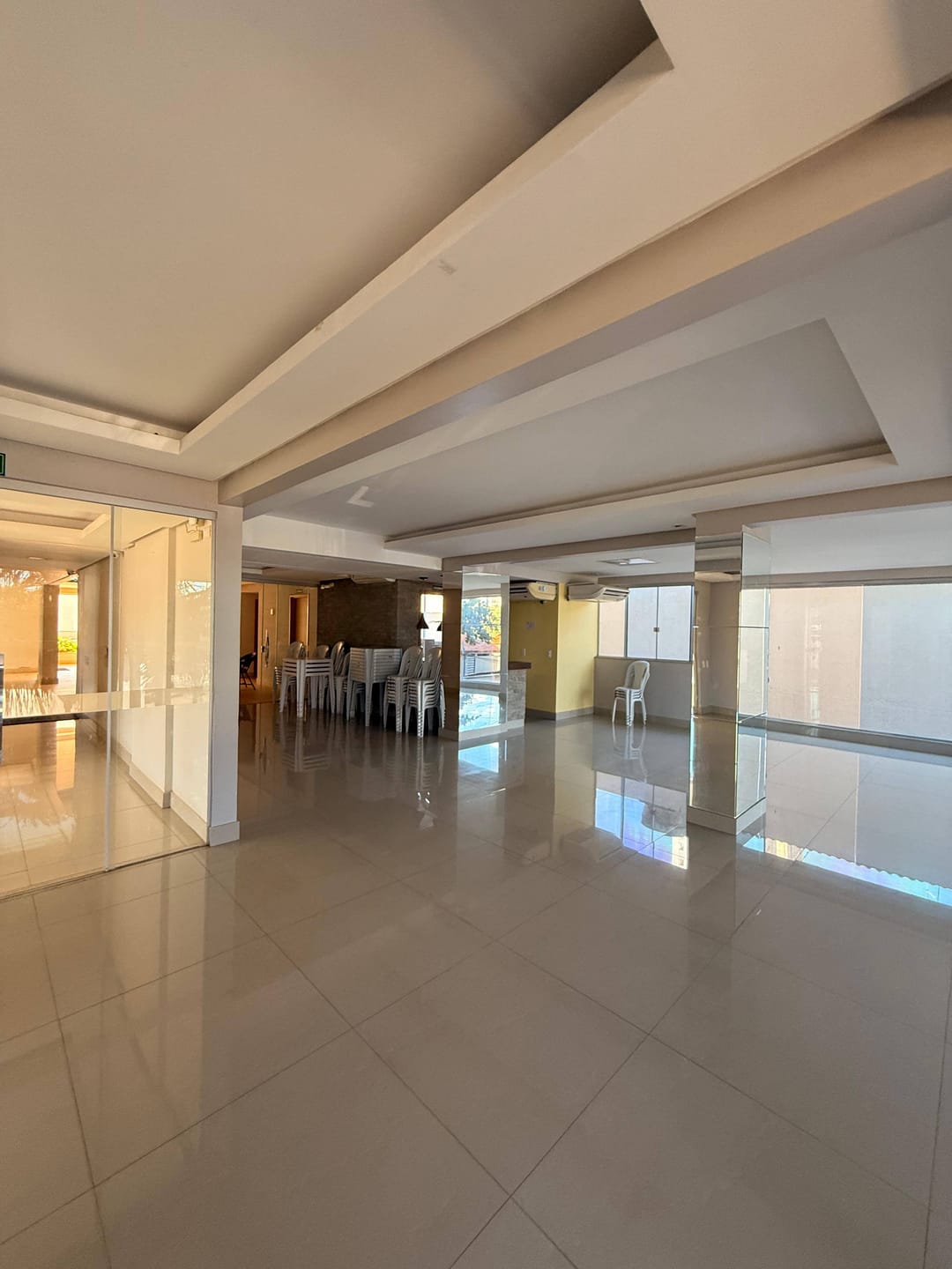 Apartamento à venda com 2 quartos, 61m² - Foto 23