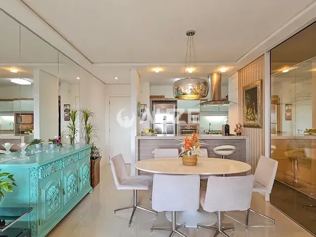 Apartamento com 75m² 3 quartos e 2 banheiros, à venda, no bairro Cristo Rei em Curitiba